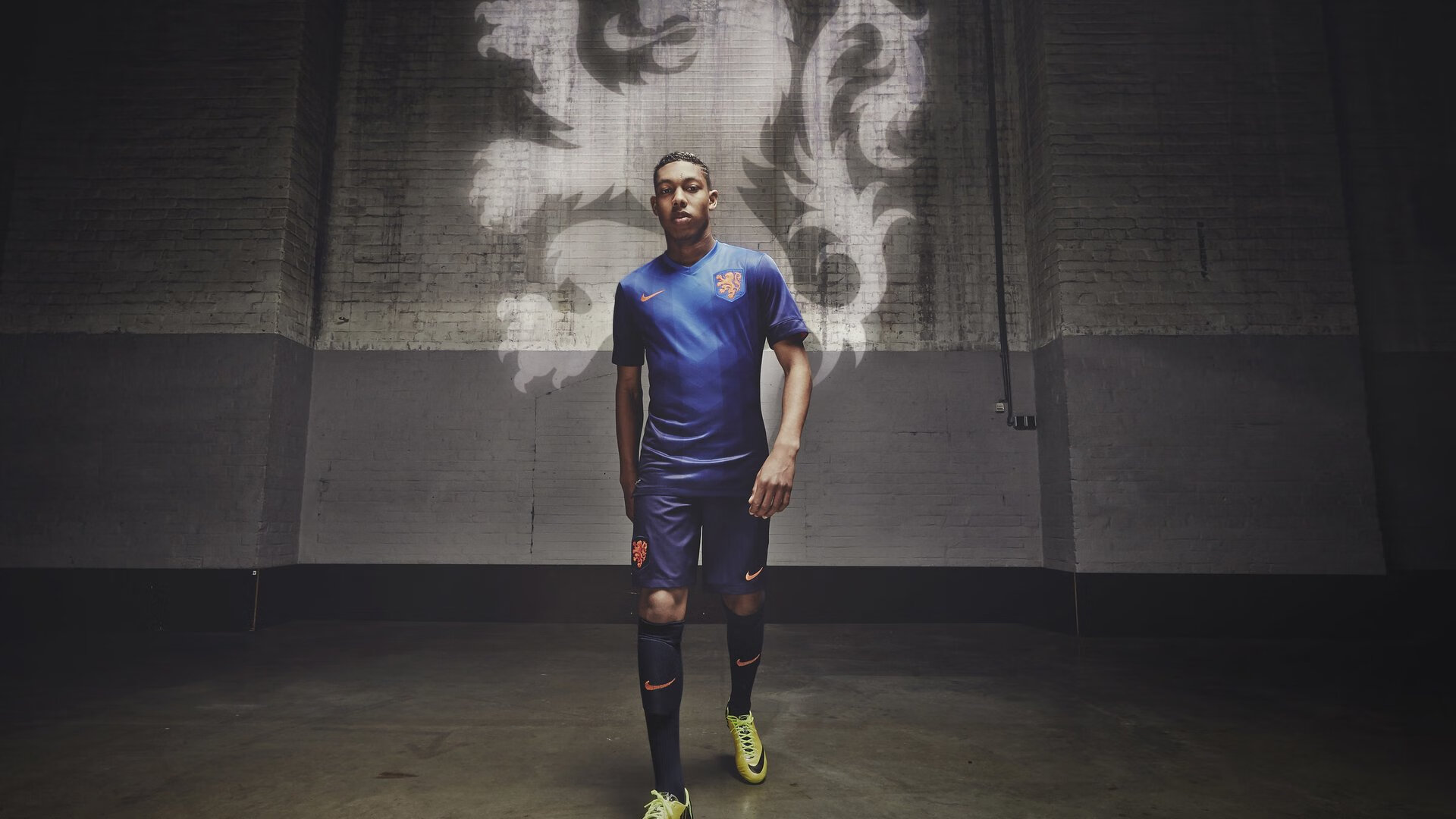 九游官网pc-“费尔南多·比亚尔巴的球场全能表现，阿根廷美洲狮队的未来支柱”